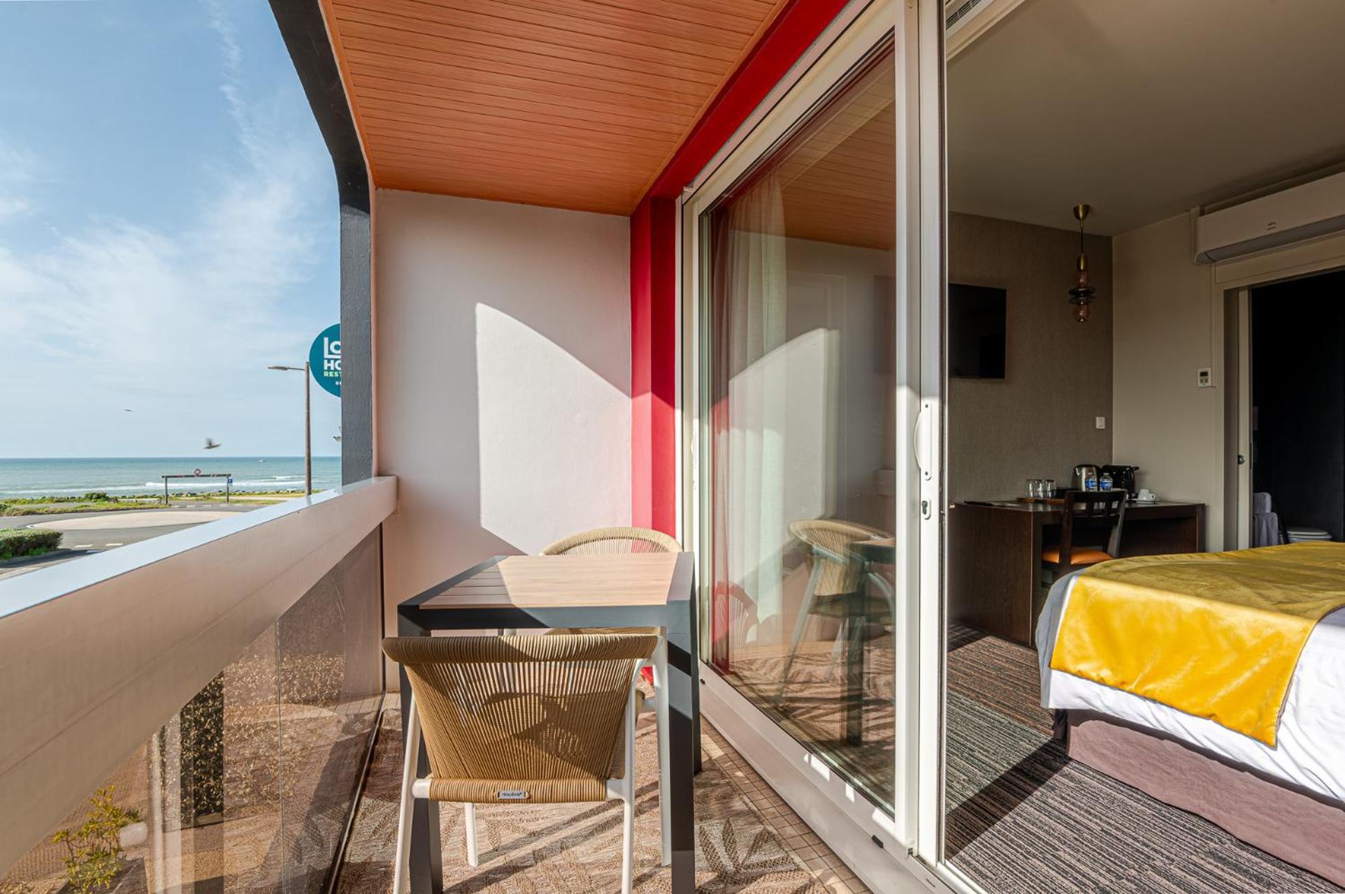Logis Hotellerie Les Brisants , Restaurant J M Perochon Bretignolles-sur-Mer Exterior photo